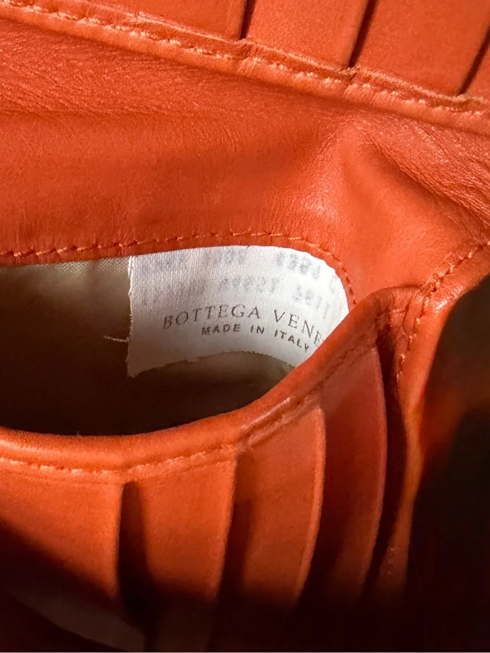 Bottega Veneta Intrecciato Bifold Wallet in Orange Leather - Picture 7 of 16